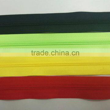 Colorful Plastic/Nylon Zipper With Auto Lock photo-3