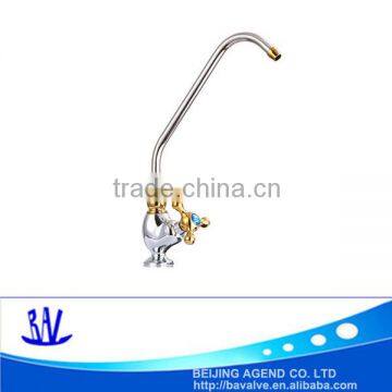 New Style Chrome Surface Finishing and Contemporary Style Single Bend kitchen faucets