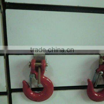 alloyed steel clevis slip hooks with latches