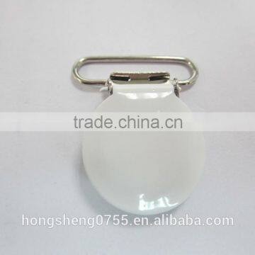 Round white suspender clip for hot-water bag with high quality