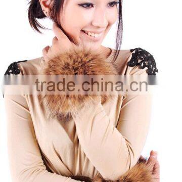 Fashion Girls Genuine Raccoon Fur Cuff for Wrist Arm Warmer photo-3