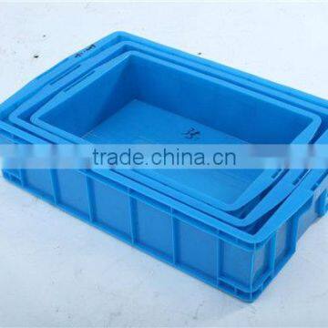 Plastic transportation box