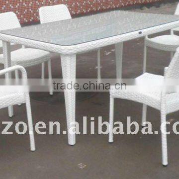 2012 Elegant White Garden Dining Set
