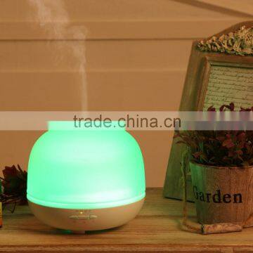 China Newest Arriving in Stock TOP Selling Colorful LED Light Big Aroma Diffuser photo-2