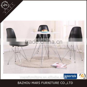 Plastic and MDF outdoor dining set