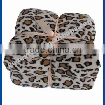 Leopard Skin Printed Coral Fleece Blanket