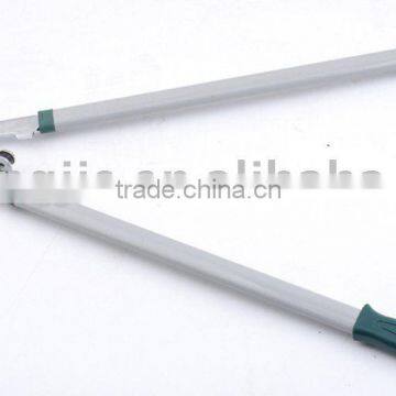 bypass lopper with oval steel handle