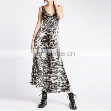 V-Neckline Leopard Print Gallus Slim Skater sexy long Dress