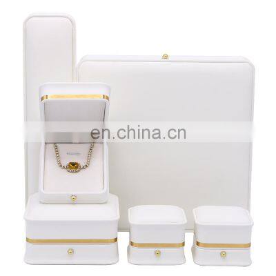 Fadeli Wholesale Pu Leather Velvet Insert Ring Necklace Bracelet Jewelry Packaging