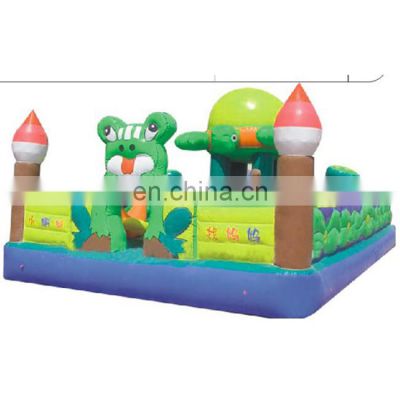 Fog style interesting christmas air trampoline bouncer castle inflatable for kids