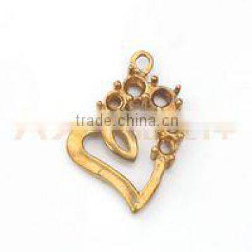 New design decorative various shapes and designs metal custom charm pendants