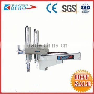 CNC automatic servo robotic arm for injection machine