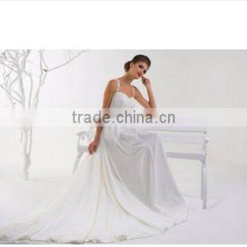 New Fashion Collection Elegant Chantilly Lace Wedding Clothes Wholesale
