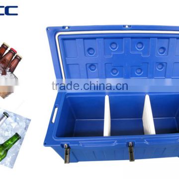 SCC-A80 insulated Type and Cans Use roto molded ice chest