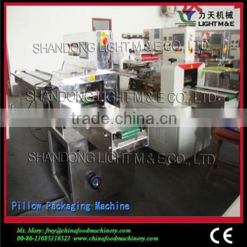 Leisure snacks Pillow packing machinery