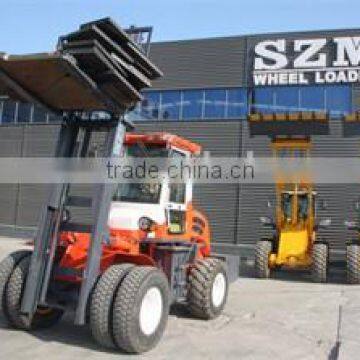 China Forklift 5.5 Ton SZM C5500 Terrain Forklift With Hydraulic Transmission photo-2