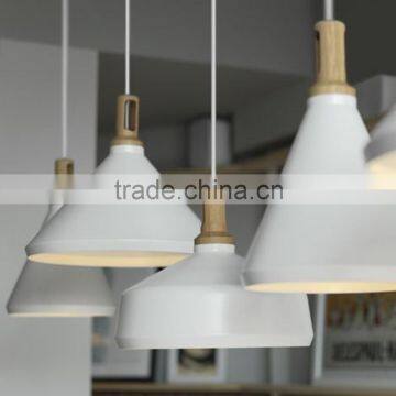 High quality cheap decorative fancy hanging pendant light