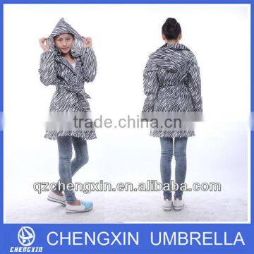 wholesale woman waterproof raincoat