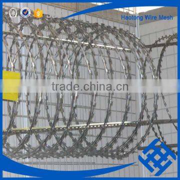 450mm Coil Diameter Concertina Electric Galvanized/hot-dipped Galvanized Razor Barbed Wire photo-4