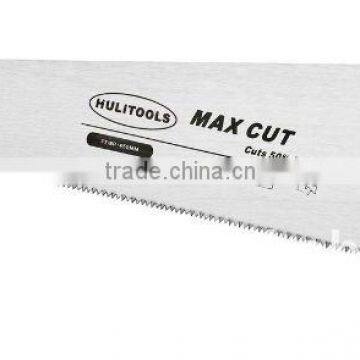 hand saw tree cutting