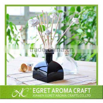 2015 wholesales black color square shaped with sticks glass reed diffuser