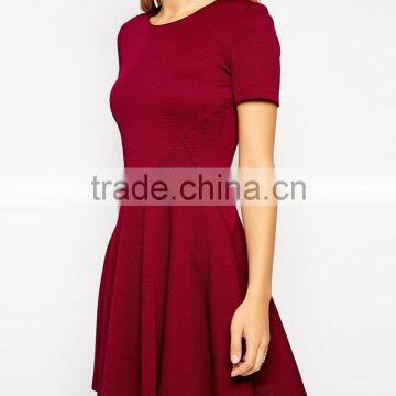 Kater Dress With Textured Seam Detail and Short Sleeves photo-3
