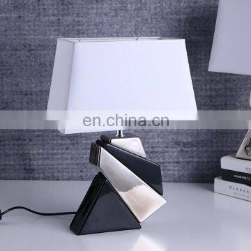 Western modern design geometric modeling white ceramic base bedside table lamps for home decor