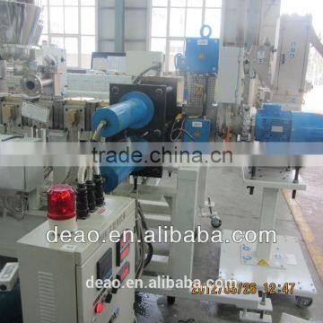 Dual column large filtration area continuous screen changer