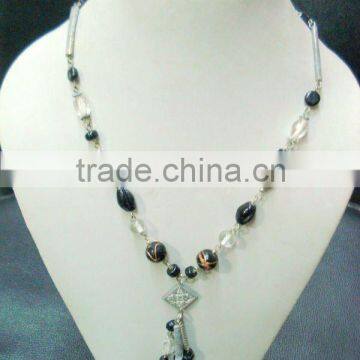 Black glass fashion jewelry Necklace