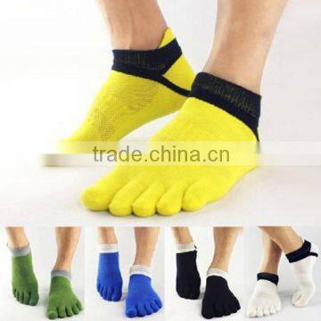 Light color high quality combed cotton running socks with five toes, custom running socks, compression running socks