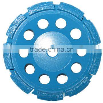 Segmented single row cup wheel