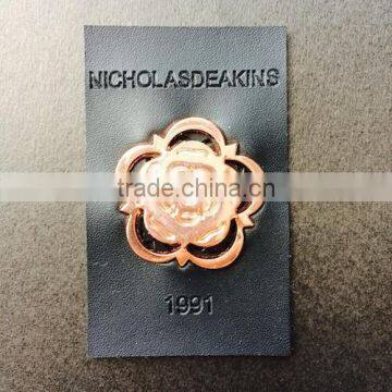 Custom 2-in-1 OEM Handbag Brand Logo Metal Badge photo-4