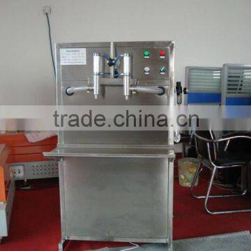 2012 best seller double head quantitave oil packing machine