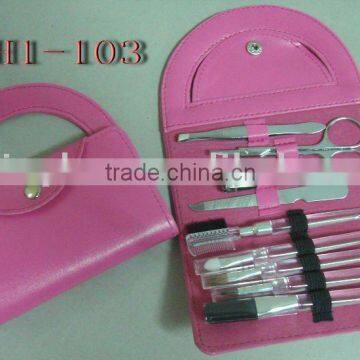 9pcs cosmetic and manicure set in handbag