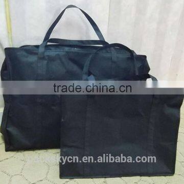 black reusable shopping bags