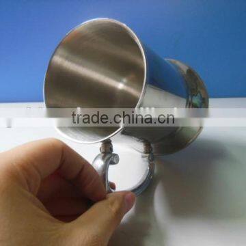 Stainless steel beer cup with handle