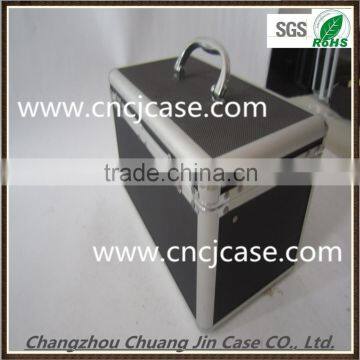 China Delux Black and Black Carrying Aluminum Lock Cylinder Tool Box photo-2
