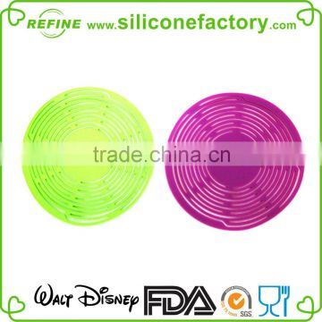 Silicone wine bottle holder and mat with OEM/ODM design