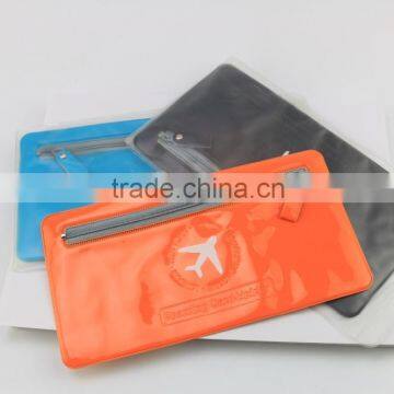 2015 Cheap plane logo pvc zipper puller for pen bag with zipper