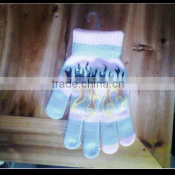 2013 new fashion lady China 100% acrylic magic knitted hand gloves