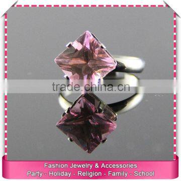 Imitation pink diamond rings for teenage girls, hot sale rose quartz ring