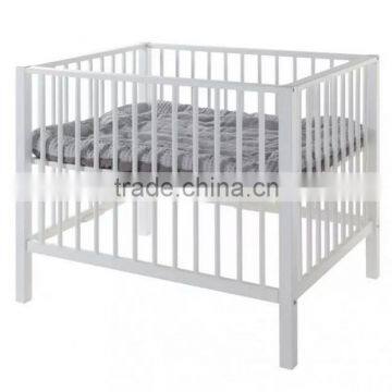 Europe Style Customized Pine Wood Baby Cot photo-2