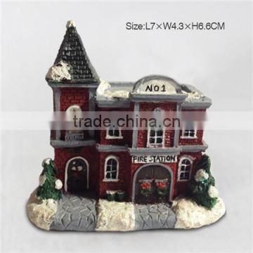 Polyresin mini decorative houses