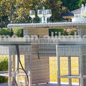 2017 Trade Assurance Good Quality All Weather Outdoor Round Rattan Metal Bar Table Set Furniture photo-2