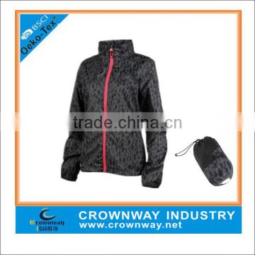 Girl's lightweight foldable windbreaker waterproof jacket for outdoor