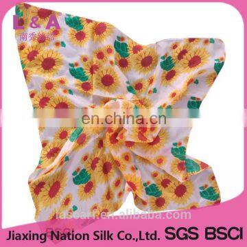 Women sunflower digital printing small square scarf