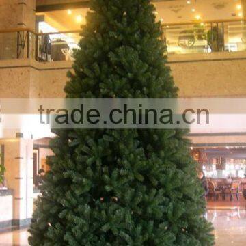 Undecorated 5m big xmas tree for hotel