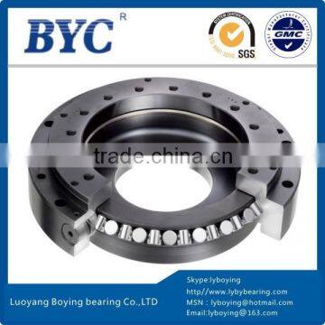 Crossed roller bearing with Mounting Holes High Precision for CNC XU Series                        
                                                Quality Choice