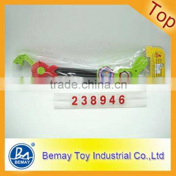 Funny in 2013 Children Plastic Toys toy robot arm (238946)