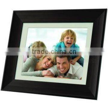 Wooden Digital Photo Frame